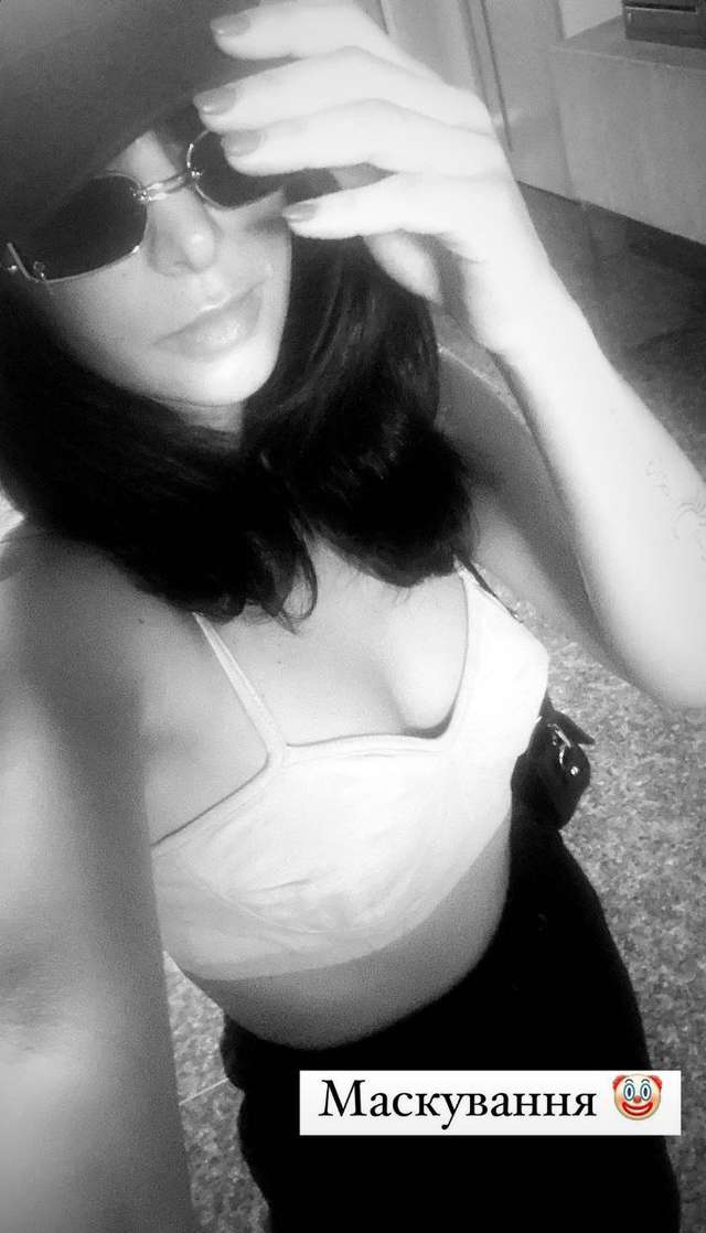 Злата Огнєвіч поскаржилась на нового &quot;прихильника&quot;, який прийшов до неї додому (фото)